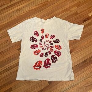 Women’s tshirt